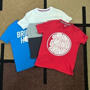 Bundle of 3 - Old Navy Boy’s T-Shirts - Size 8